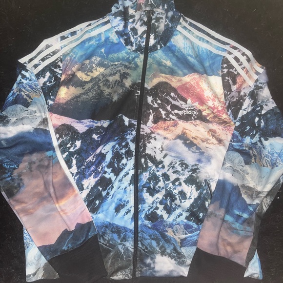 Adidas jacket - Picture 2 of 4